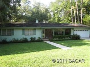 3825 SW 4th Pl, Gainesville, FL 32607