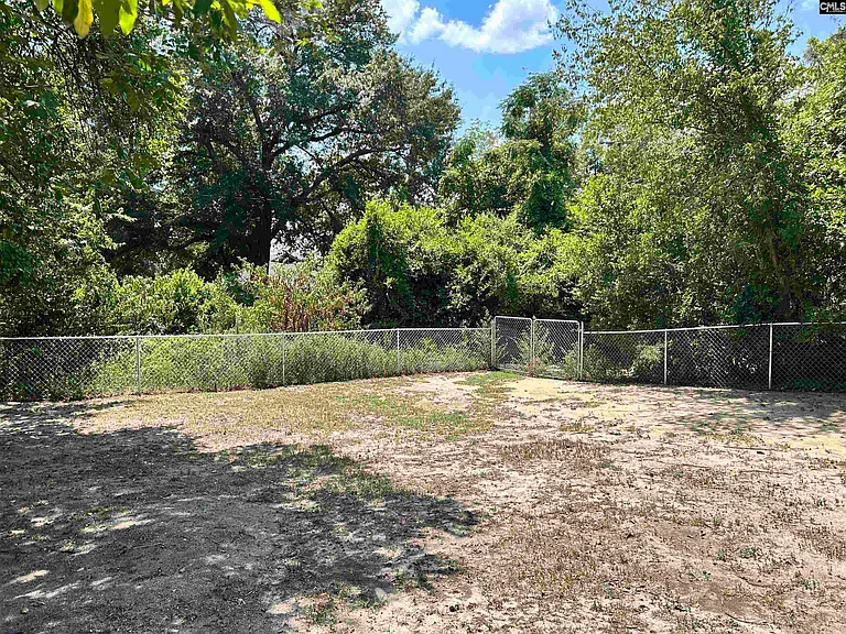 2112 Academy St — Photo 43