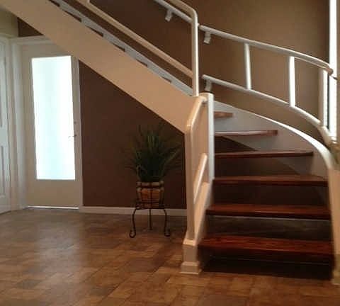 2nd image of 15628 89th St