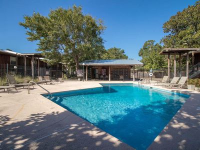 1550 E Second St APT Q100, Pass Christian, MS, 39571