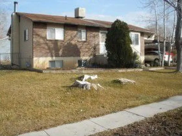 1022 N 3200 W, West Pt, UT 84015