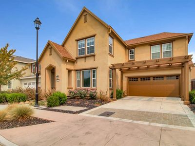 6633 Donlon Way, Dublin, CA, 94568