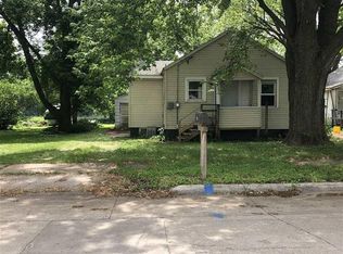 221 29th St SW, Mason City, IA 50401