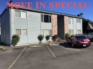 621 D St SW #A, Castle Rock, WA 98611