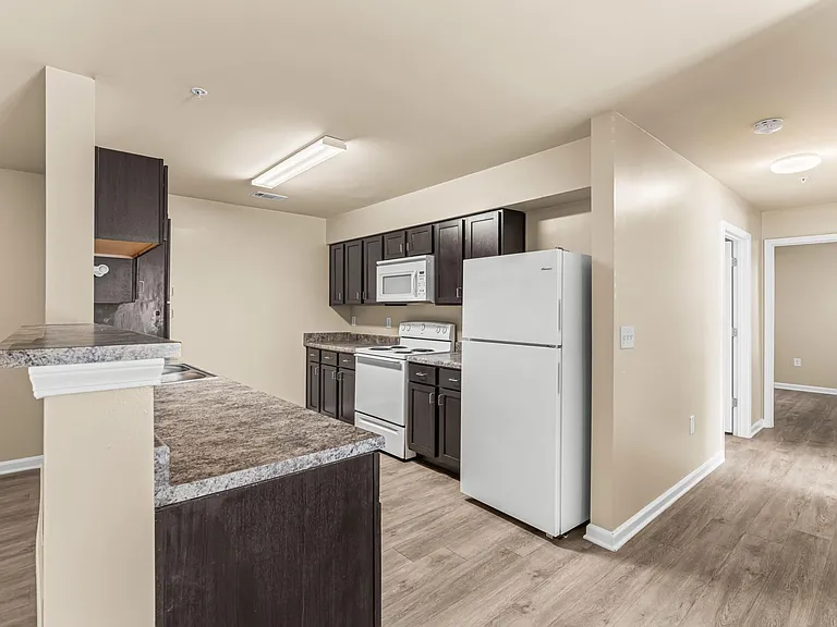 Calvary Trace Apartments — Photo 16