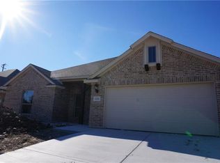 101 Loving Trl, Justin, TX 76247