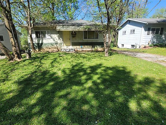 2nd image of 10537 Duke Dr
