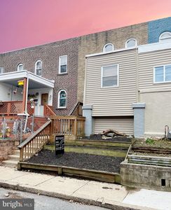 7024 Clinton Rd, Upper Darby, PA, 19082