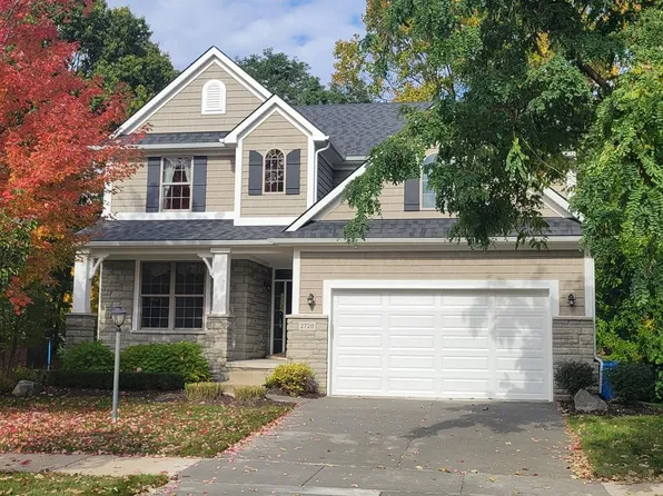 2720 Trillium Hills Dr, Commerce Township, MI 48382
