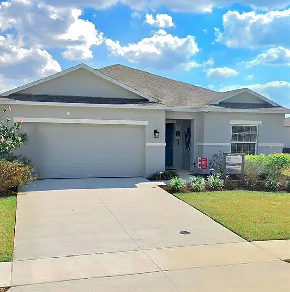 3921 Southern Vista Loop St — Photo 2