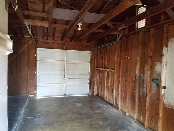 2nd image of 387 Covina Ave