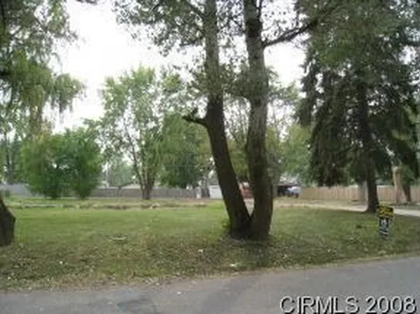 E 27th St, Marion, IN 46953