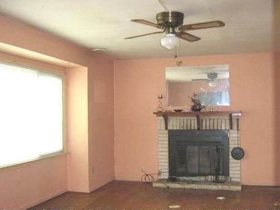 4th image of 54 Chipley Dr