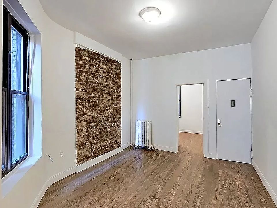1st image of 212 W 80th St #3WR