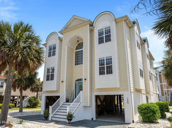 208 Sea Manor Drive, Surf City, NC 28445