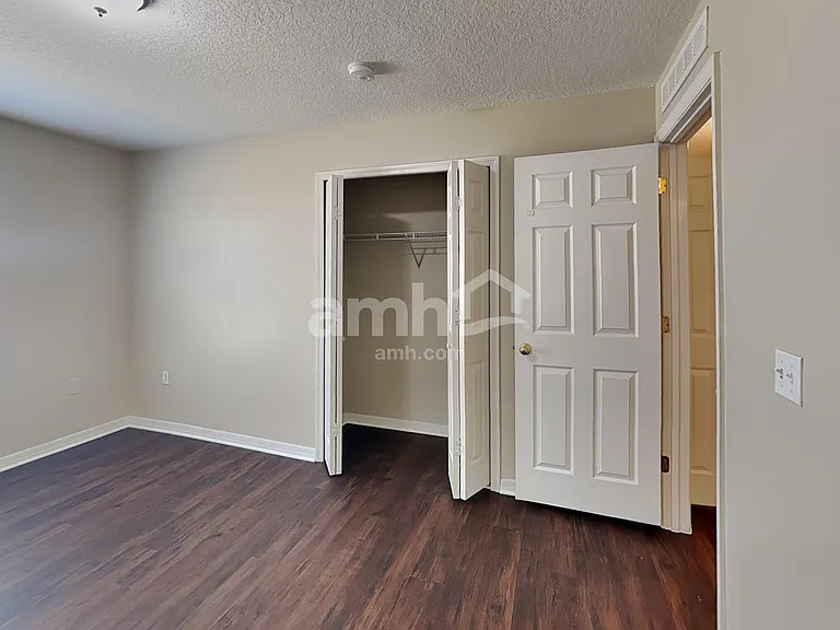 5498 Cougar Park Ct — Photo 18