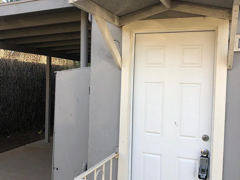1227 Greenfield Dr — Photo 14