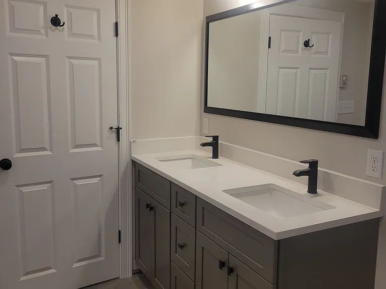29 Amaranth Ave #1 — Photo 38