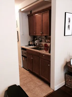 Rented by RC Realty Group of New York Inc | media 22