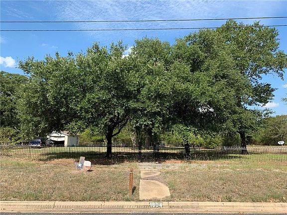 5th image of 1804 Cottonwood St