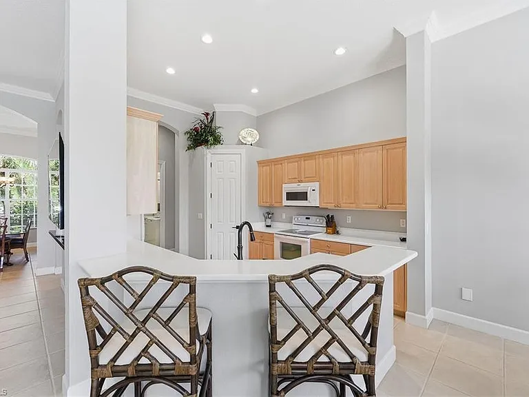 9024 Maverick Ct — Photo 12
