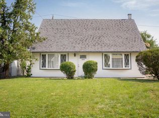 2809 Nightingale Rd, Philadelphia, PA 19154