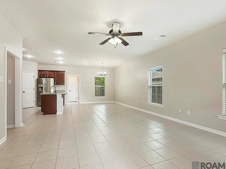 18317 Sunset Park Dr — Photo 6