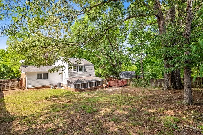 2309 Bridgette Blvd — Photo 32
