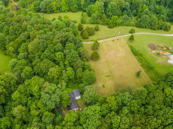 2775 Paradise Ln, Springfield, TN 37172