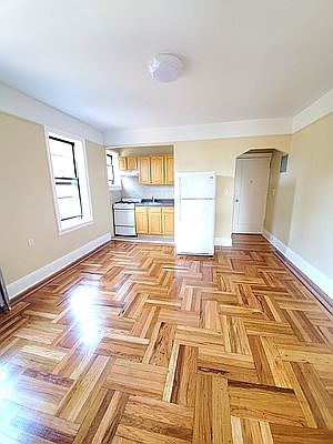 1st image of 25-58 35th St #32