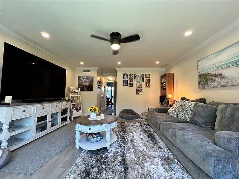 28033 Ridgecove Ct N — Photo 10