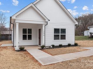1406 Birch St, Kannapolis, NC 28081