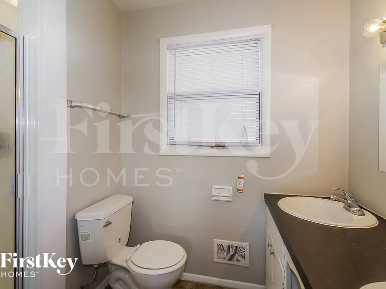 9191 E 25th St — Photo 13