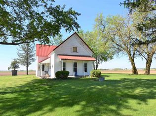 5809 W 450 N, Winamac, IN 46996