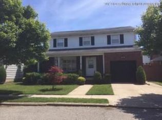 304 Park St, Staten Island, NY 10306
