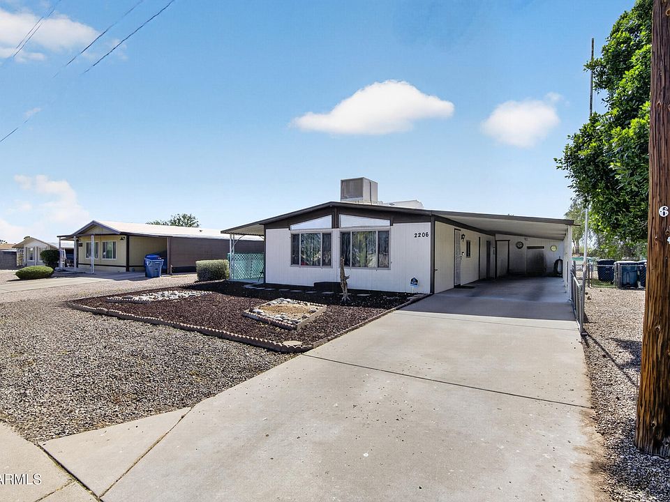 1st image of 2206 S VISTA Road