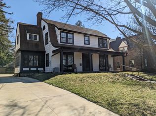 1569 W Stephenson St, Freeport, IL 61032