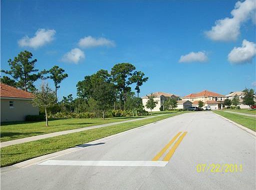 5th image of 5951 SE Crooked Oak Ave