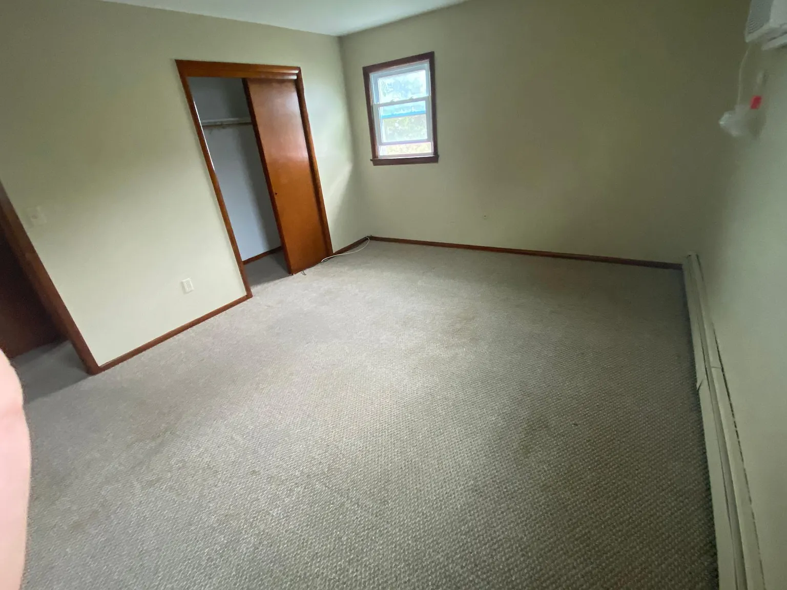 298 Garibaldi Ave — Photo 4