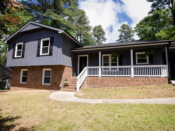 604 Colchester Dr, Knightdale, NC 27545