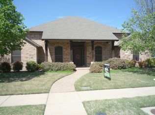 5808 Bentley Ln, The Colony, TX 75056