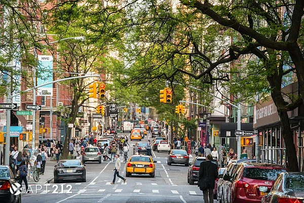 Rented by APT212 INC | media 30