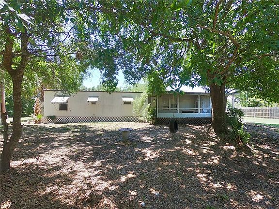 3rd image of 12005 Glenshire Dr