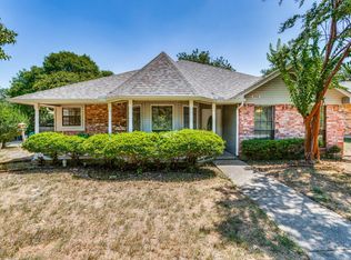 1001 Jorgenson Rd, Cedar Hill, TX 75104