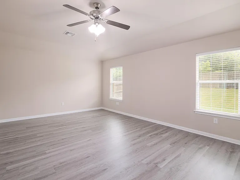 11301 Dawes Pl — Photo 16