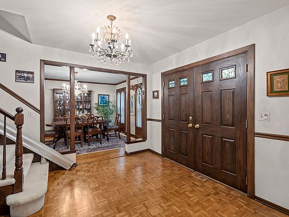 3rd image of 40 Fairview Ave