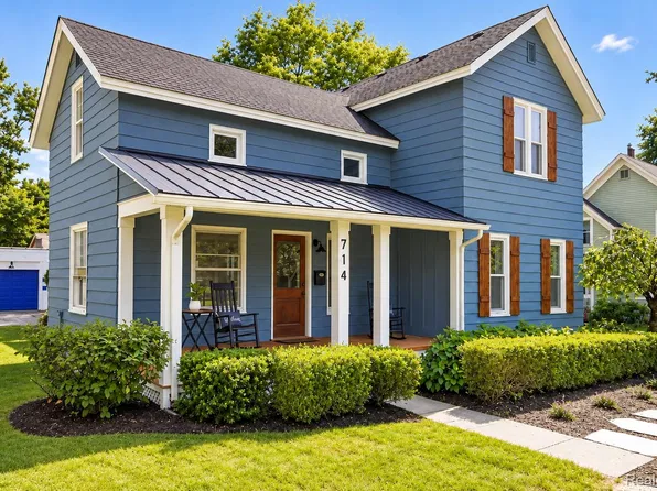 714 Atlantic St, Milford, MI 48381