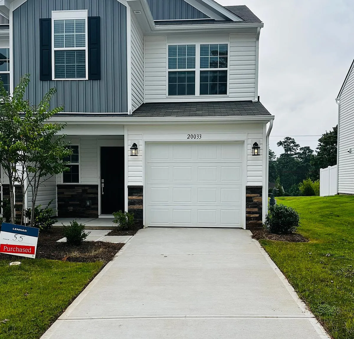 3 bed, 2.5 bath, 1403 sqft, $2,000 — Photo 2