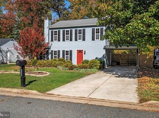 5126 Macnamara Dr, Fredericksburg, VA 22407