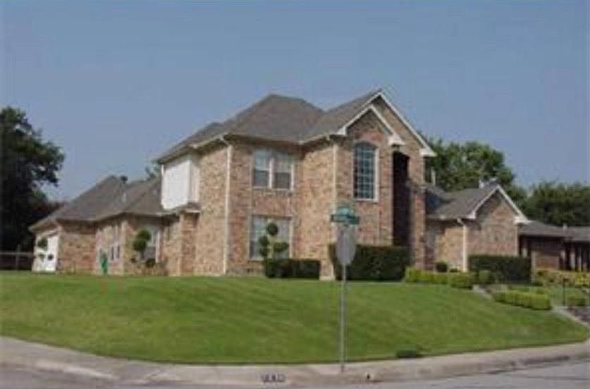 1st image of 2436 Briarcliff Dr